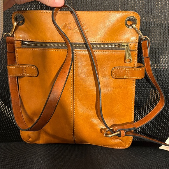 Like New Patricia Nash ❤️Crossbody - Picture 4 of 8
